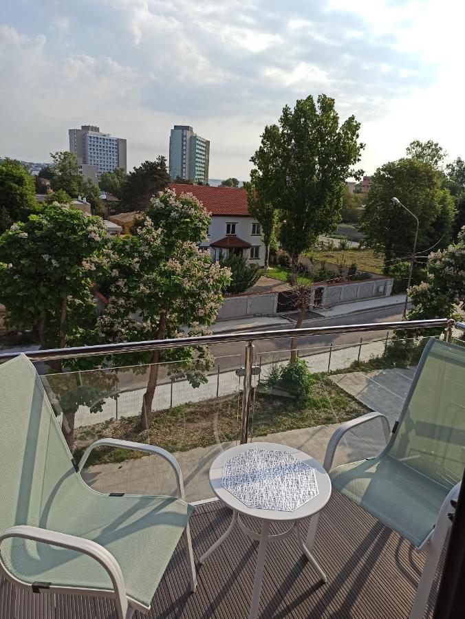 Sunny Days Apartment Сатурн Екстериор снимка